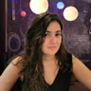 Meet your Posher, Roxana